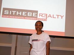 Nokukhanya Bengu, estate agent