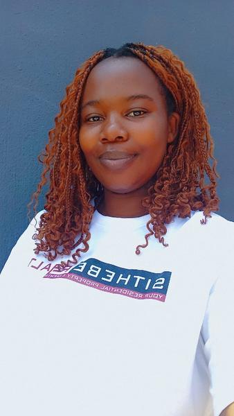 Zama Dzingwe, estate agent