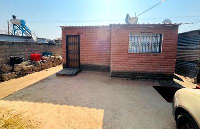 House For Sale in Olievenhoutbosch, Centurion