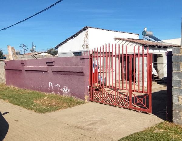 House For Sale in Tshepisong, Krugersdorp