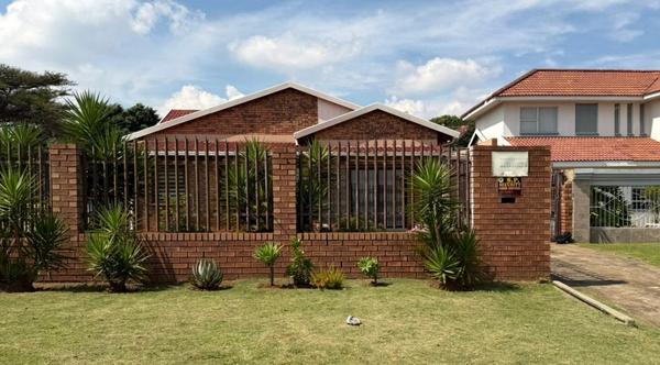 House For Sale in Eldorado Park, Soweto