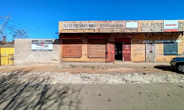 Commercial Property For Sale in Naledi, Soweto